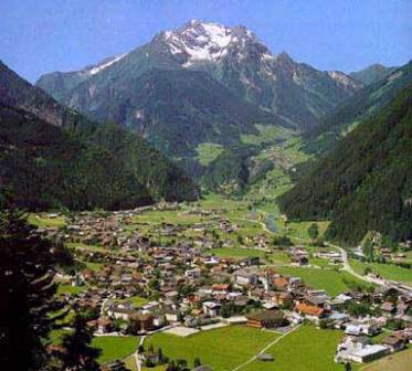 Mayrhofen pogled na dolinu